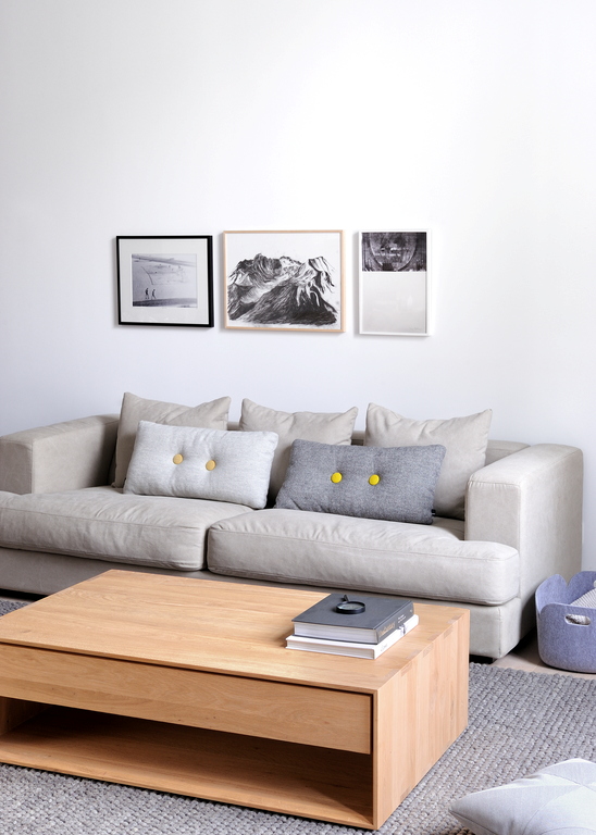 Moderni Klub Sto Oak Nordic neobičnog i modernog dizajna, kvalitetan - internet prodaja - Commodo Home & Living