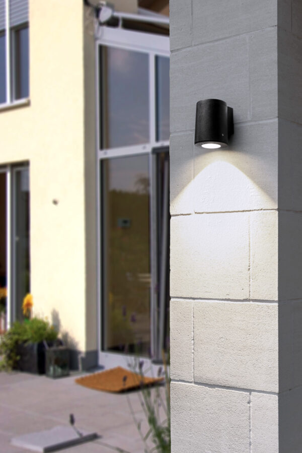 Moderna Spoljna zidna lampa - FRANCA klasičnog dizajna, crne boje - internet prodaja - Commodo Home & Living